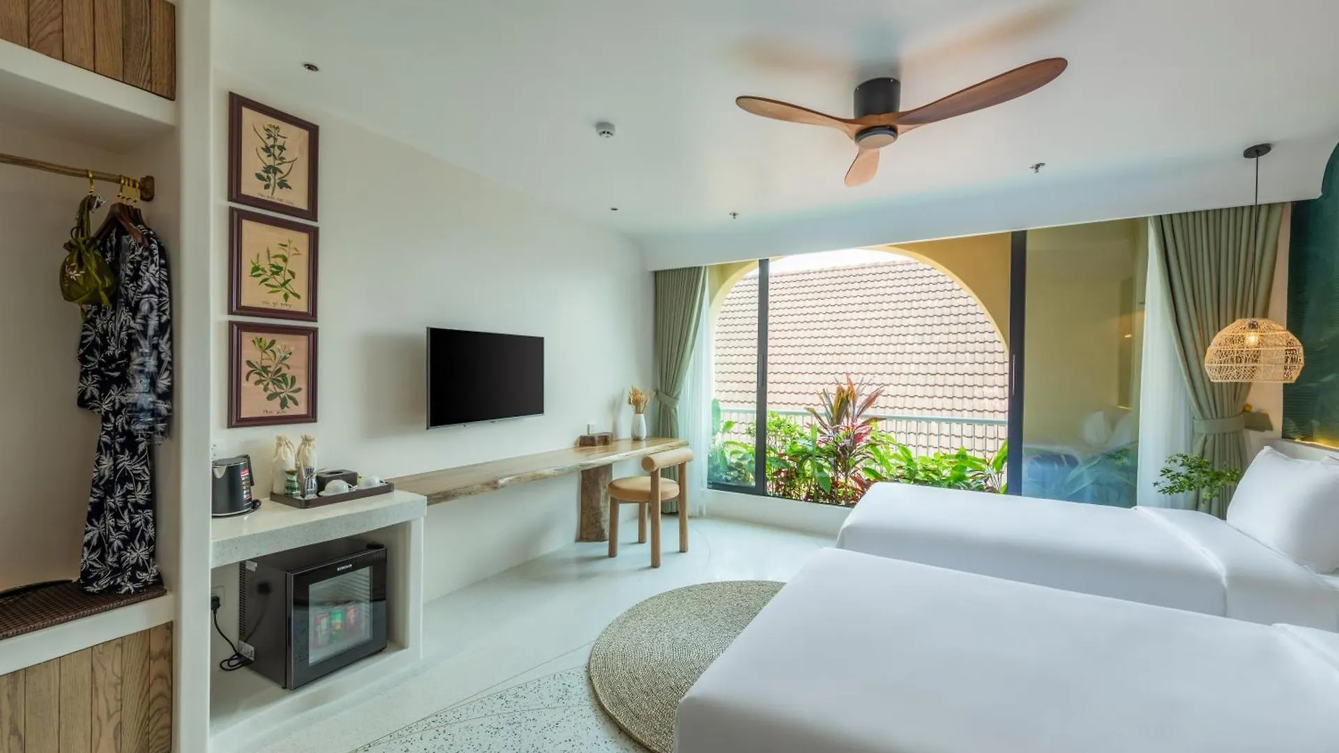 Saha Casa Boutique Hotel Da Nang 5*,  Vietnam